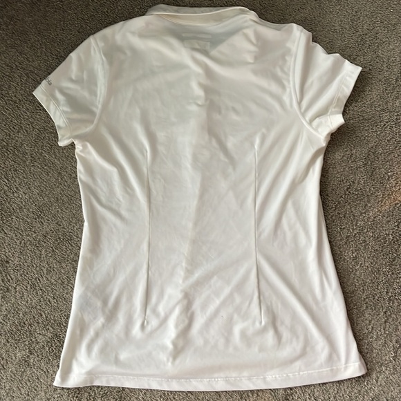 Columbia Omni-WickFitted‎ Top - Picture 4 of 9